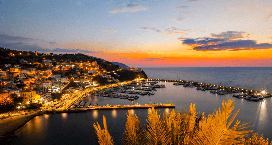 Porto di Agropoli Salerno Cilento Mare vista notturna