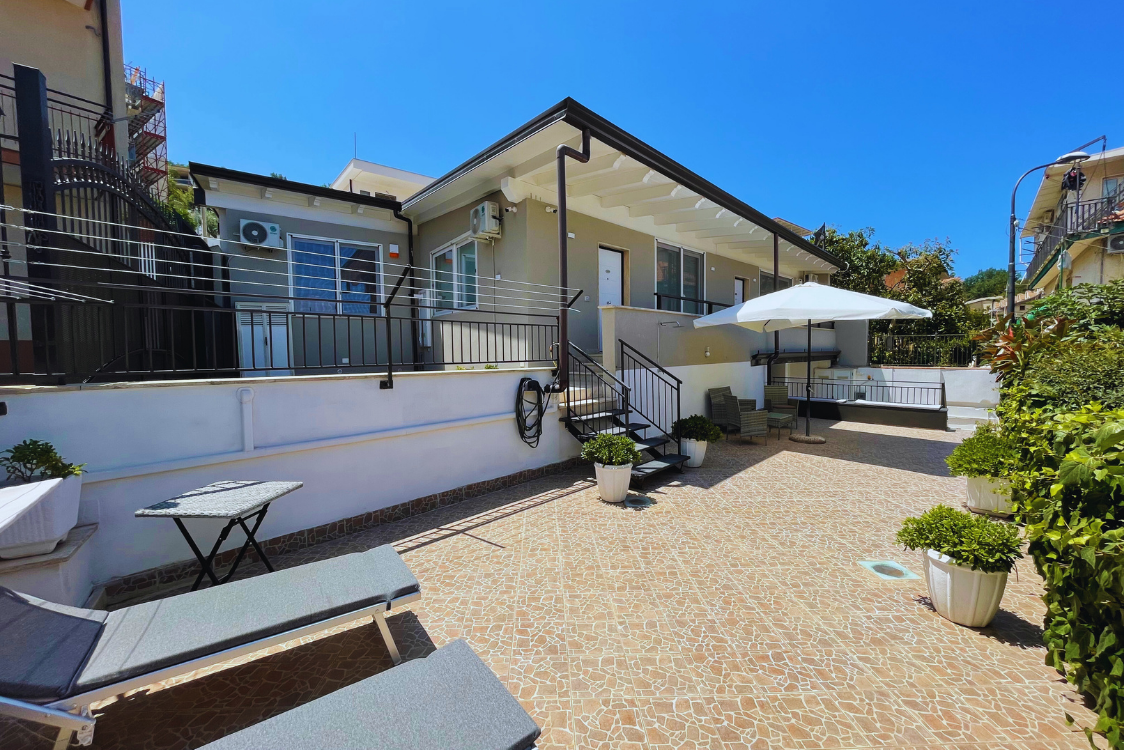 Rachele Boutique Apartments Appartamenti per Vacanze e Soggiorni Brevi ad Agropoli vicino al Mare del Cilento in Provincia di Salerno appartamenti moderni con parcheggio privato e aria condizionata